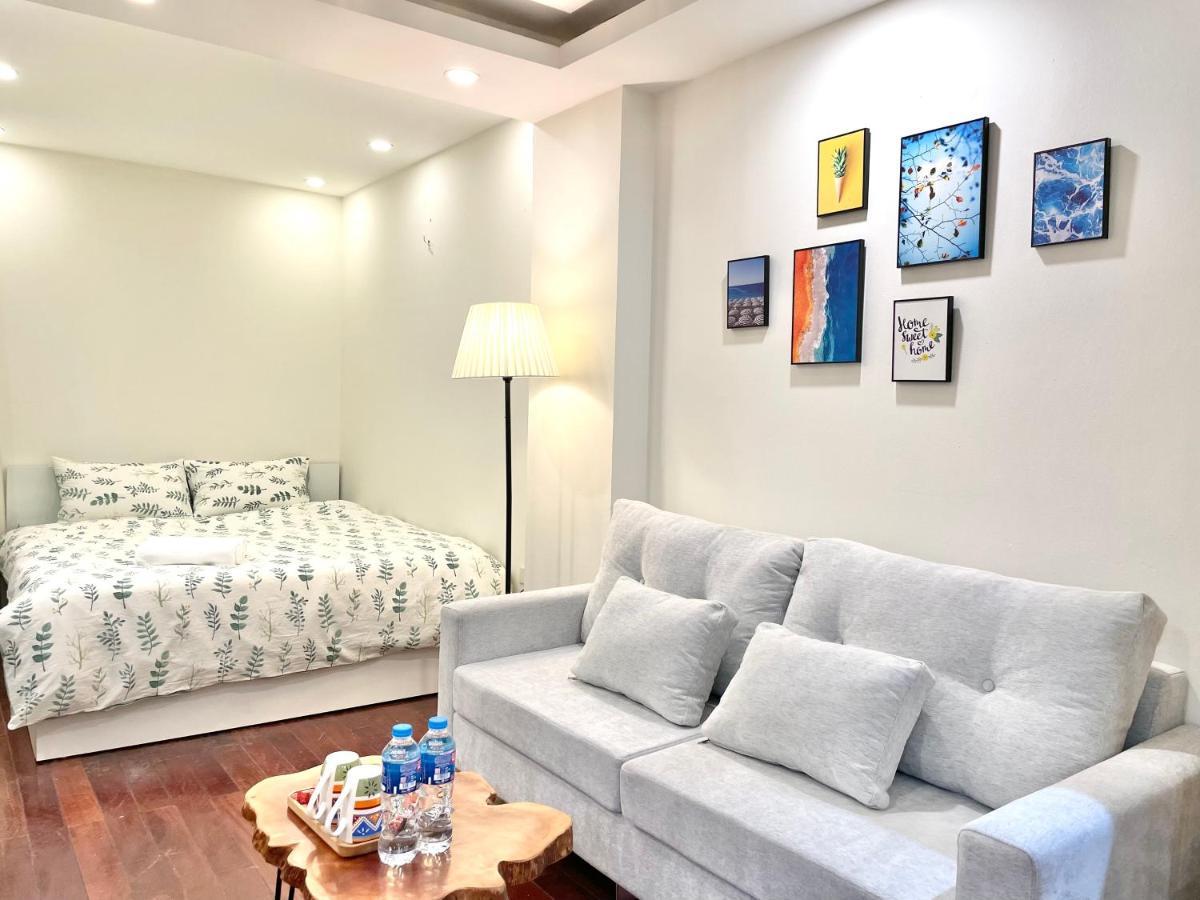 Vitamin Home Hoe Nhai Hanoi Buitenkant foto